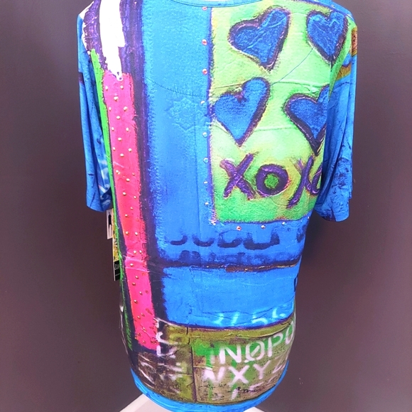 UBU TOP. NWT - Picture 2 of 7